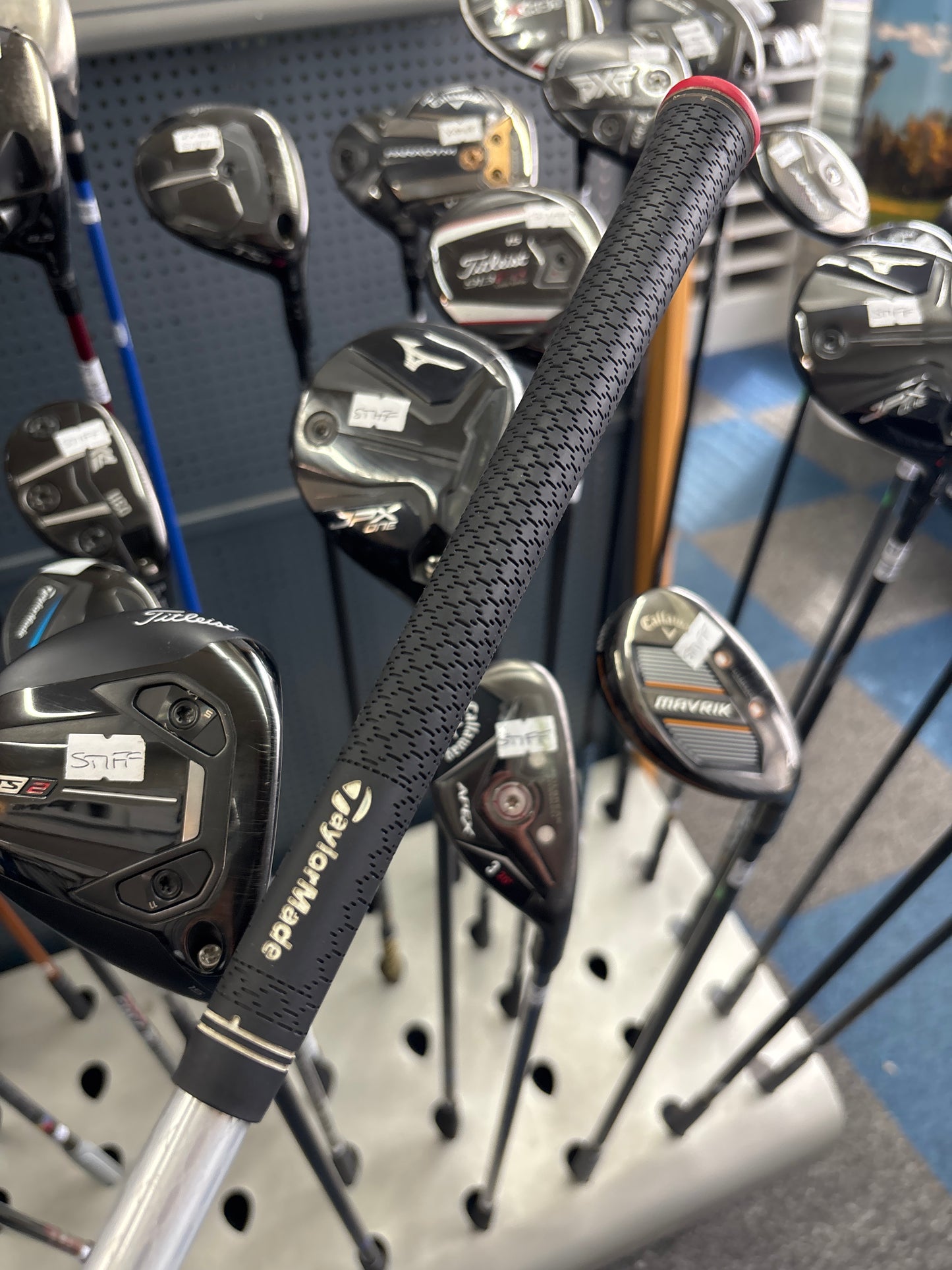 Taylormade R15 10.5” DEGREE (STIFF FLEX)