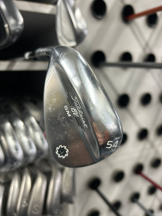 TITLEIST SM7 54 DEGREE (08 Degrees of Bounce) (LH)
