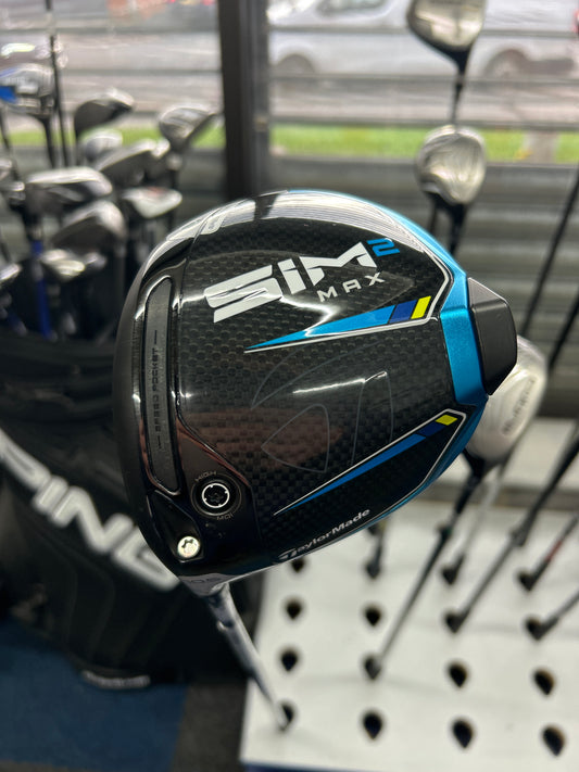 TAYLORMADE SIM 2 MAX 10.5 DEGREE (STIFF FLEX)