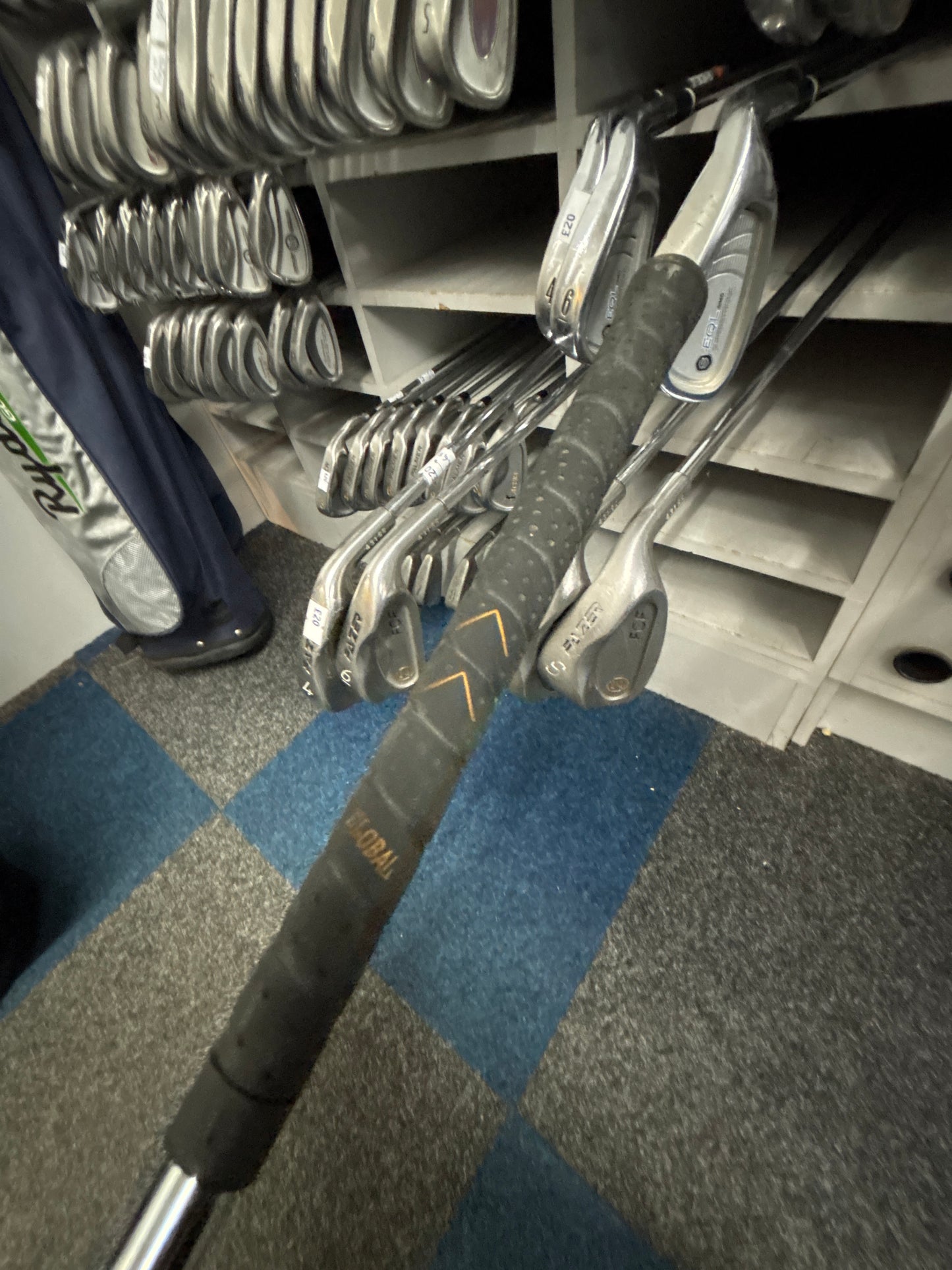 FAZER FCF HALF SET (4,6,8,PW,SW) (Regular Flex)