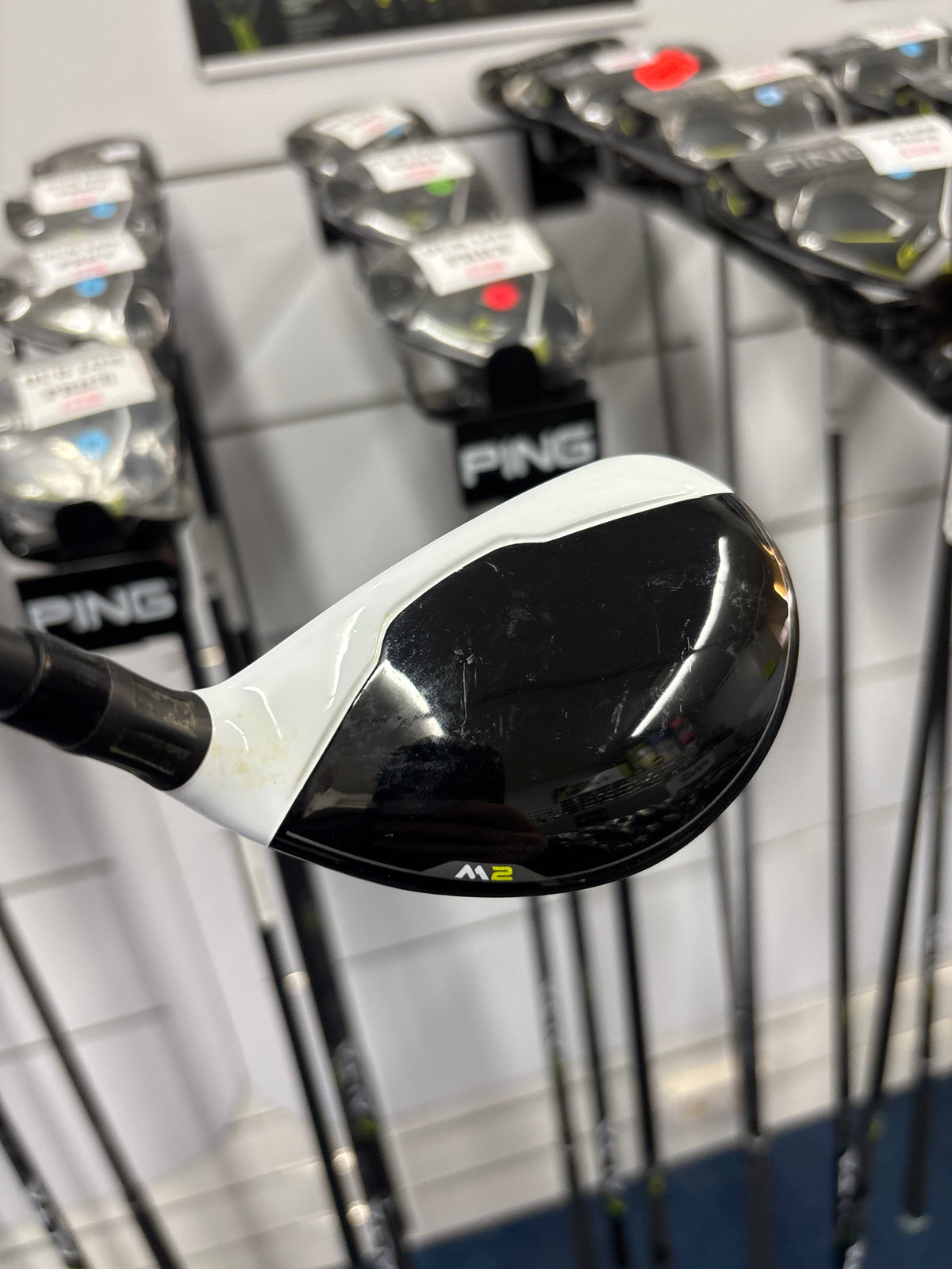 Taylormade M2 4 Hybrid 22 Degree (REGULAR FLEX)