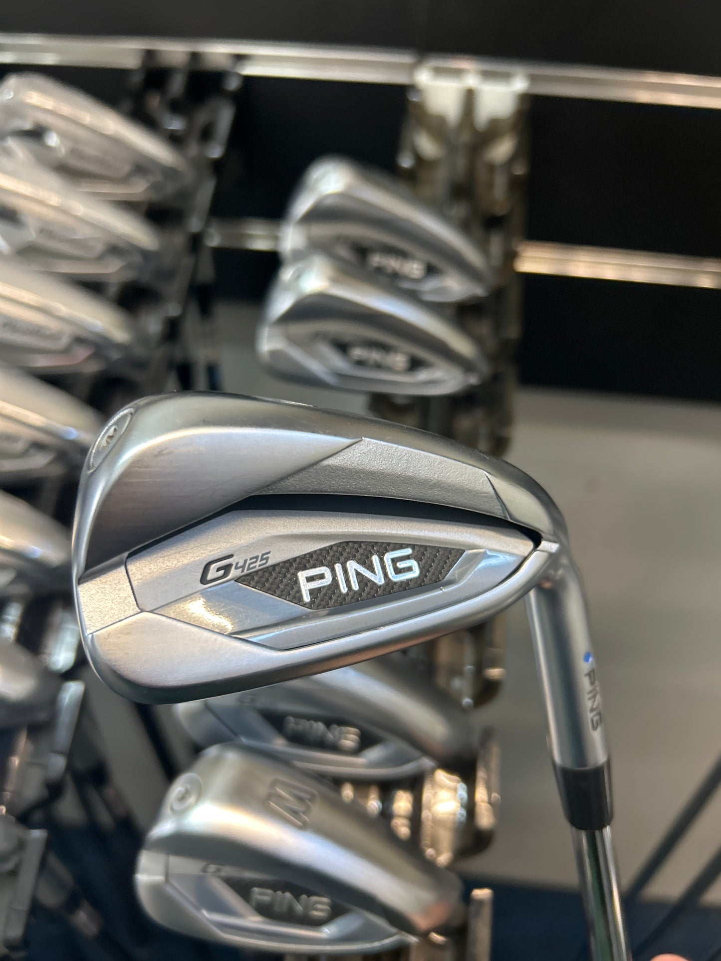 PING G425 (5- PW REGULAR FLEX)