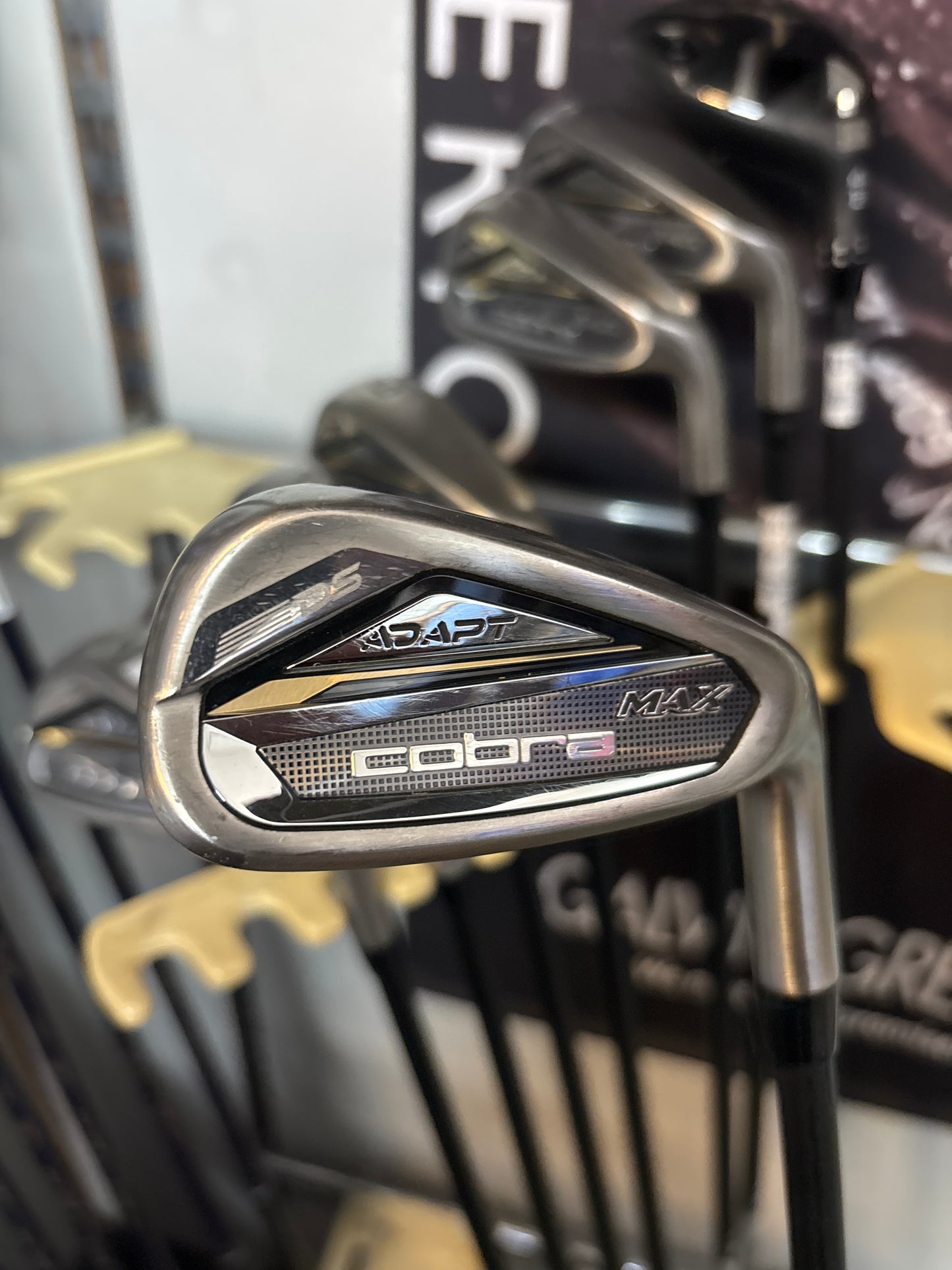 LADIES COBRA DS ADAPT (6-PW+GAP+SW Ladies Regular Flex)