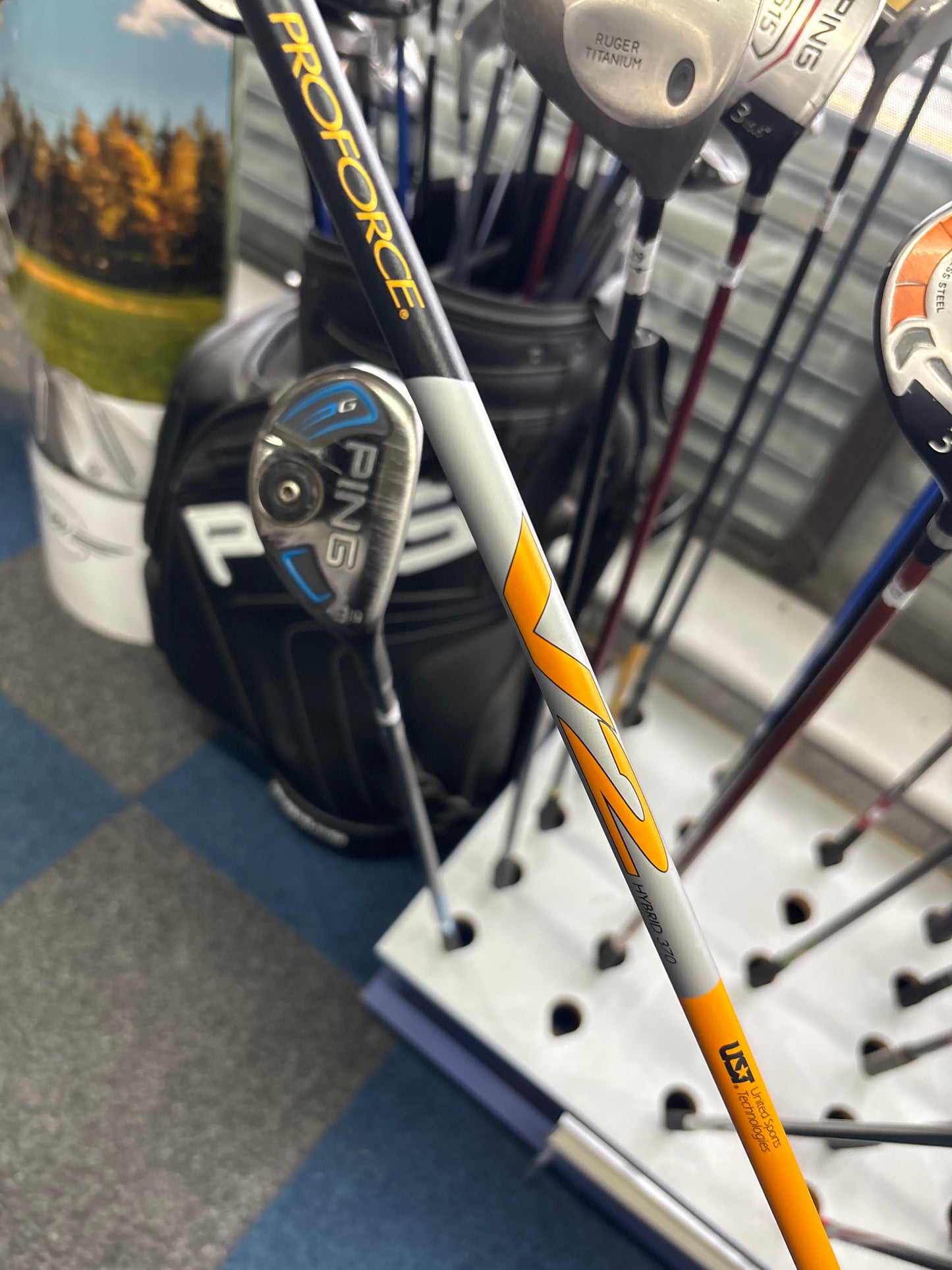Wilson Staff 4 Hybrid 22 Degree (Left Handed)