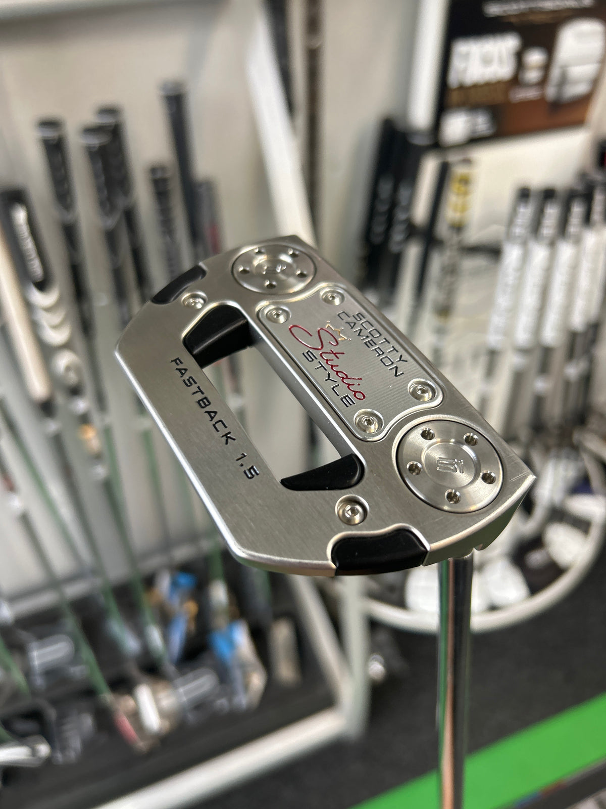 Scotty Cameron Studio Style Fastback 1.5 (34”)