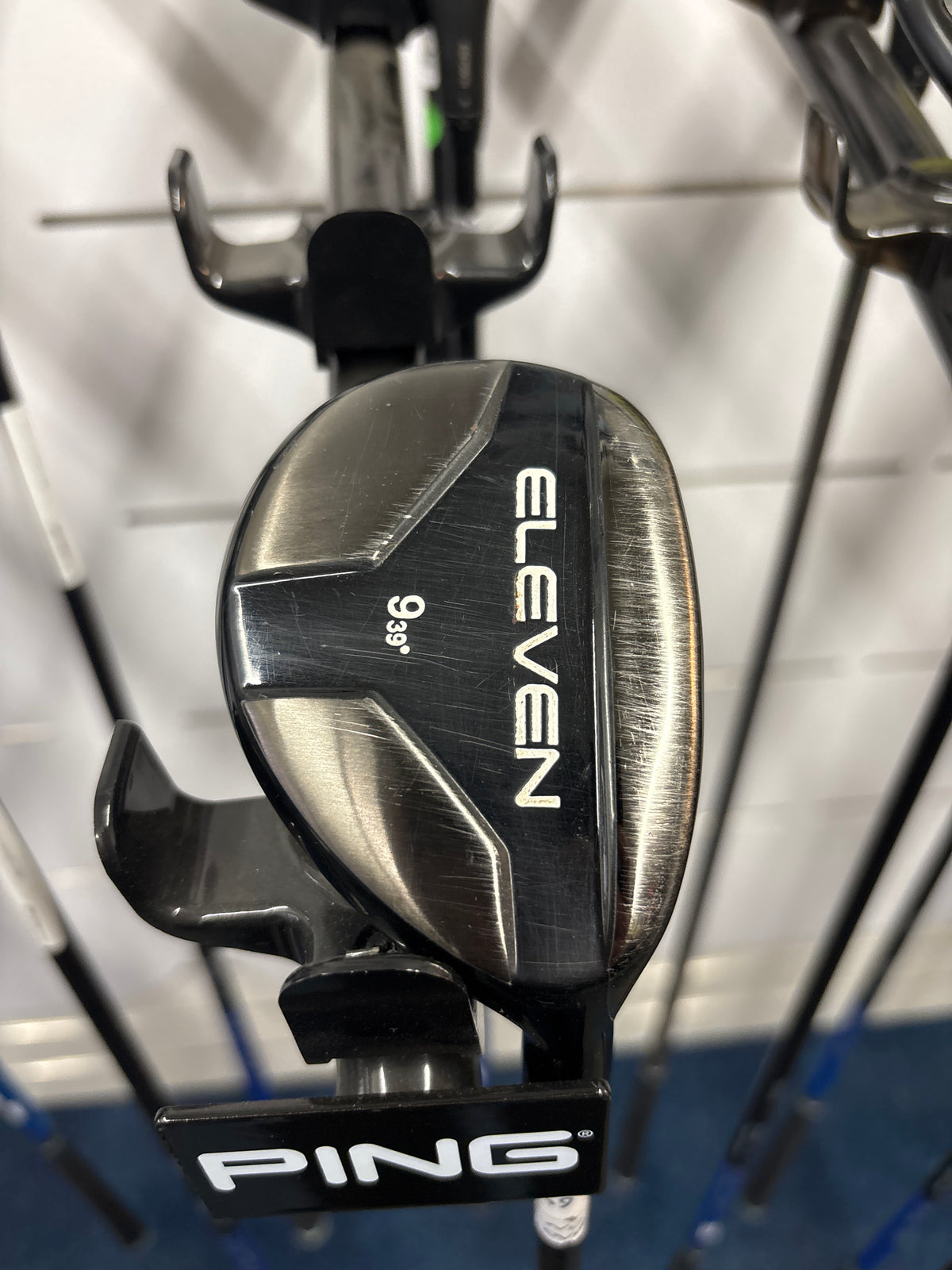 Eleven 9 HYBRID 39 DEGREE (REGULAR FLEX)
