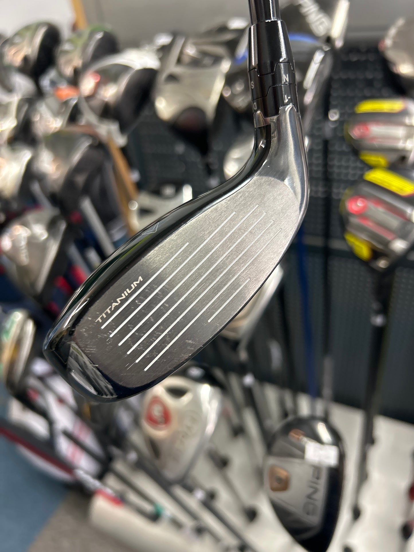 CALLAWAY PARADYM 2 SUPER HYBIRD (18* STIFF FLEX)