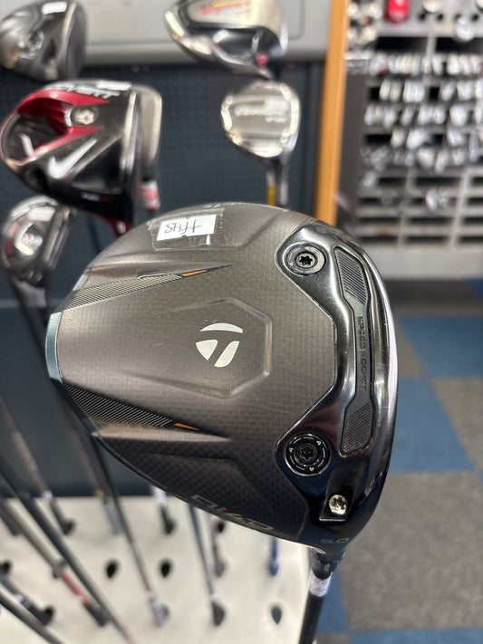 Taylormade QI4D 9 DEGREE (STIFF FLEX) JUST SECOND HAND