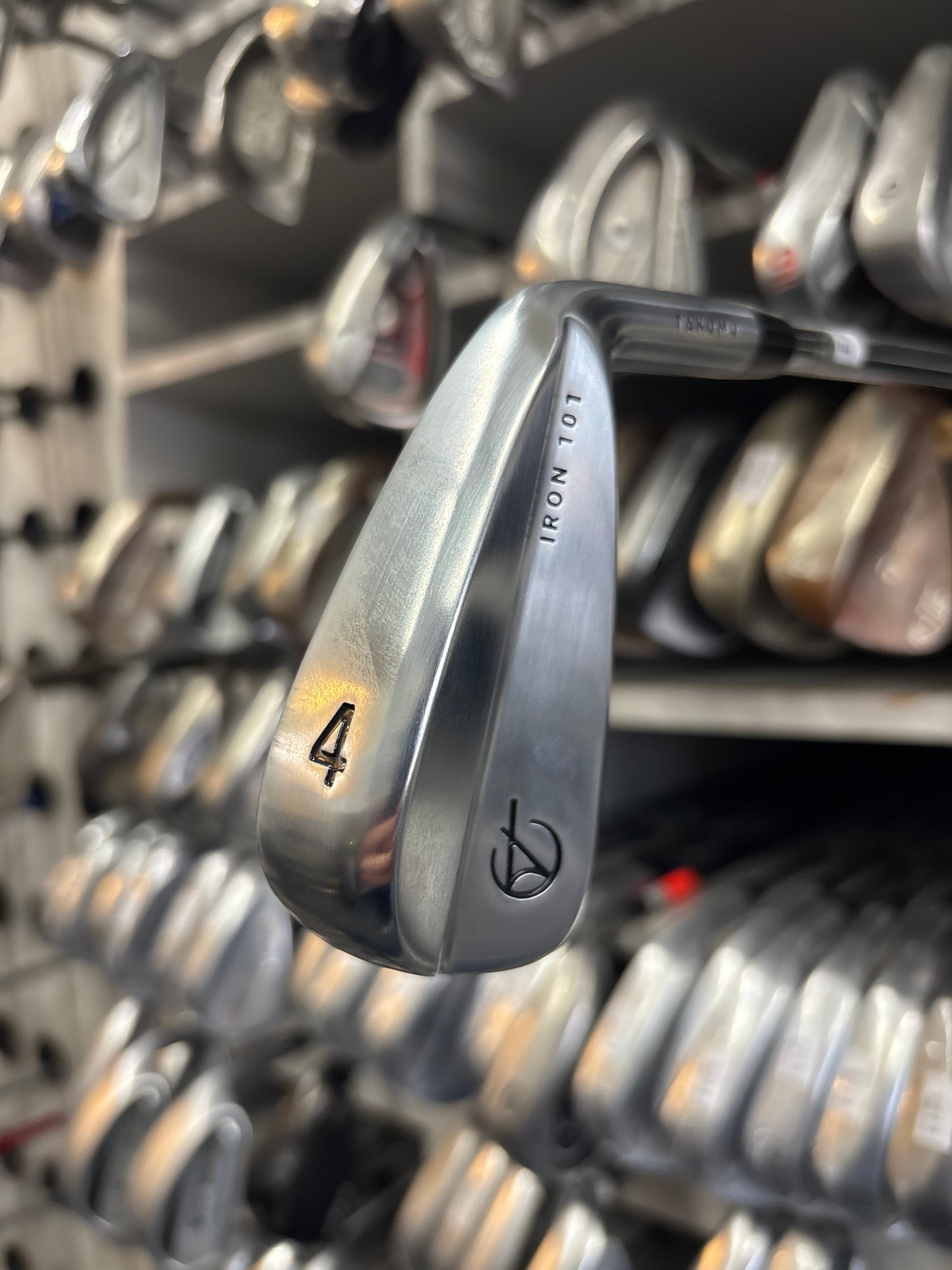 Takomo Iron 101 4 Iron (REGULAR FLEX)