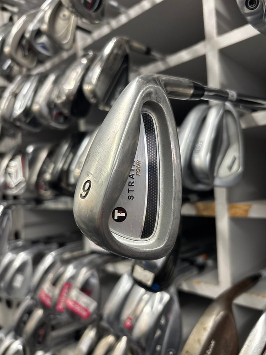 Strata Tour 9 Iron (Regular Flex)