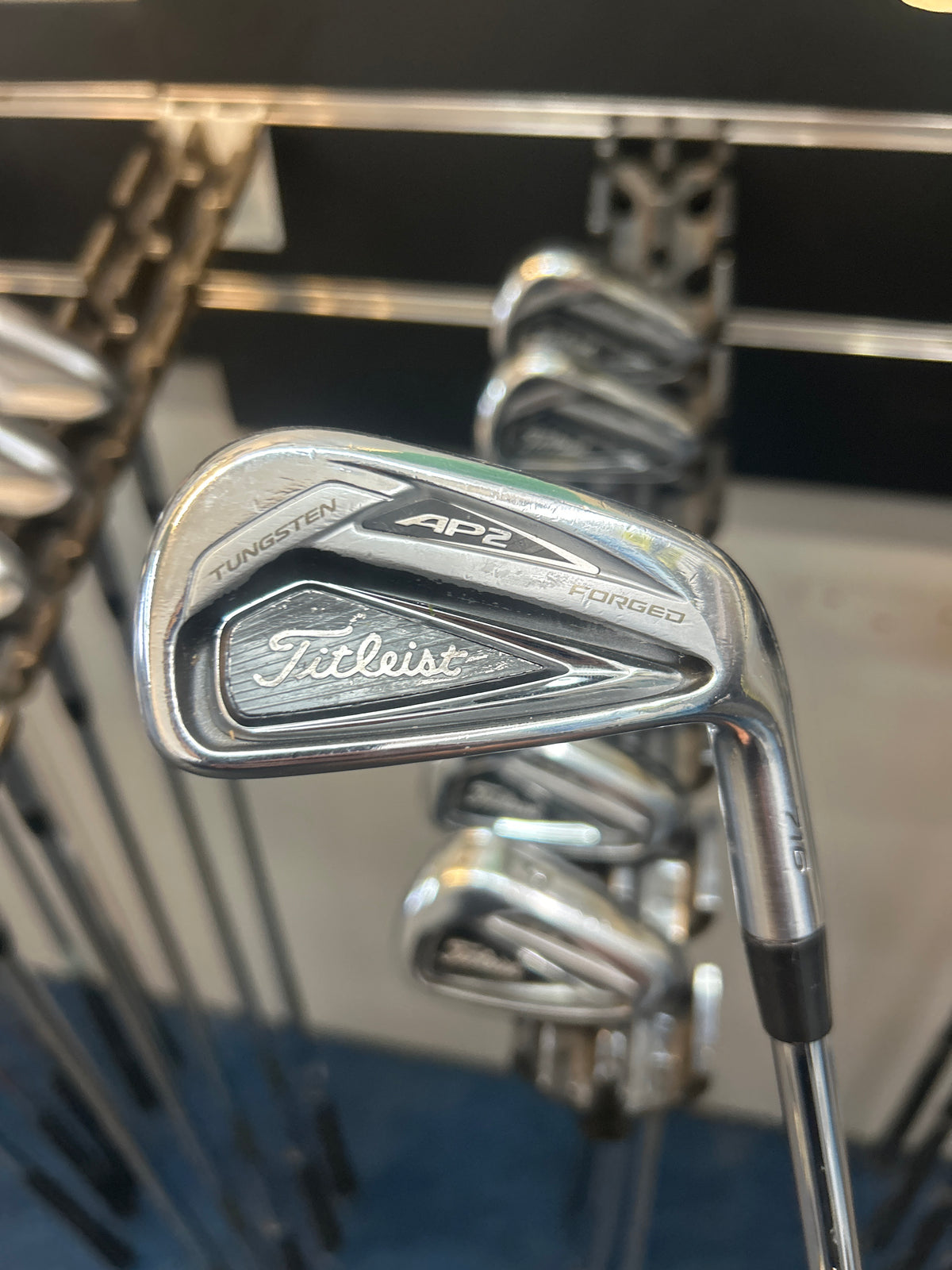 TITLEIST AP2 716 FORGED (5-PW) (REGULAR FLEX)