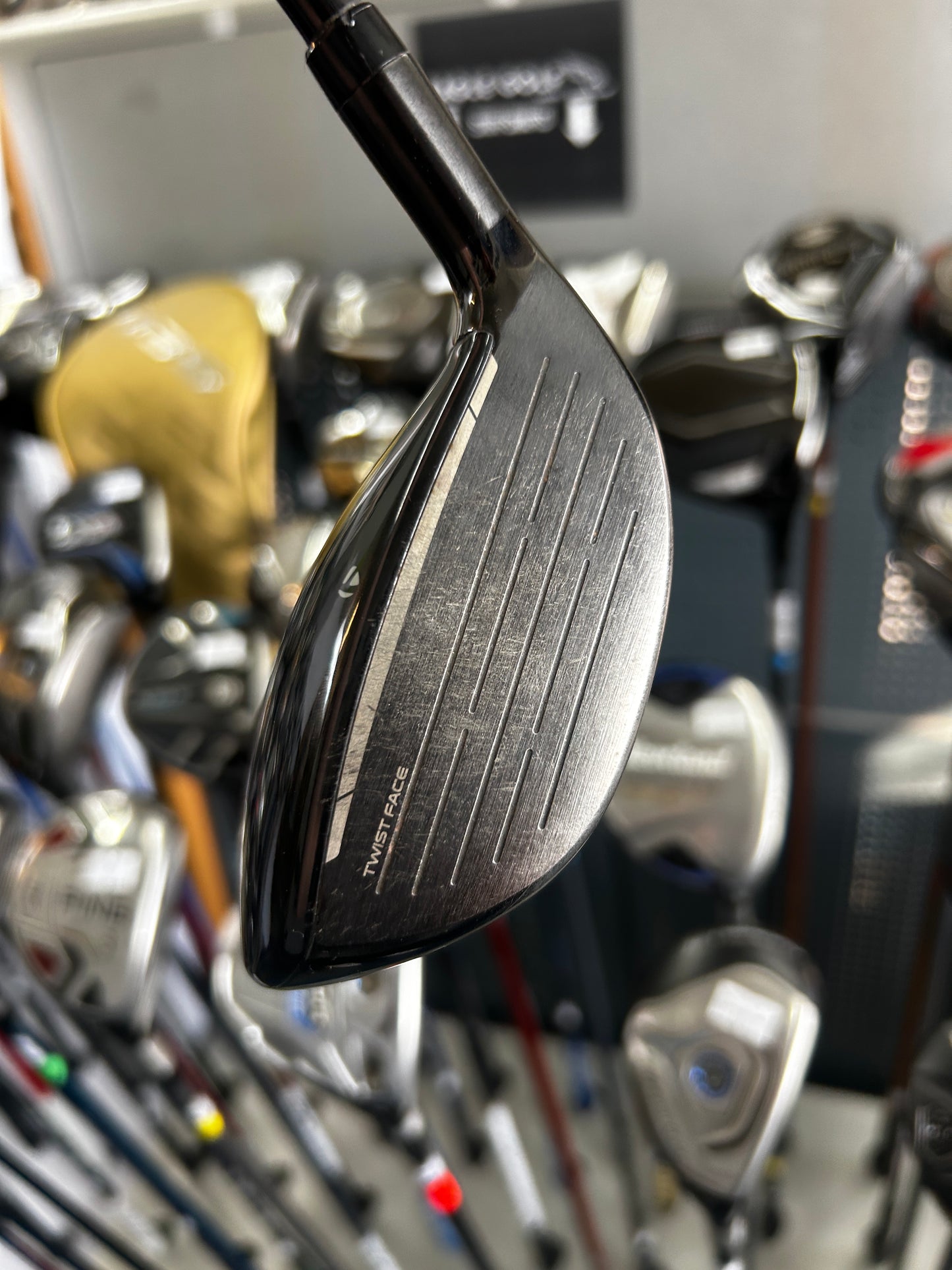 TaylorMade QI10 19 Degree 5 Wood (STIFF FLEX)